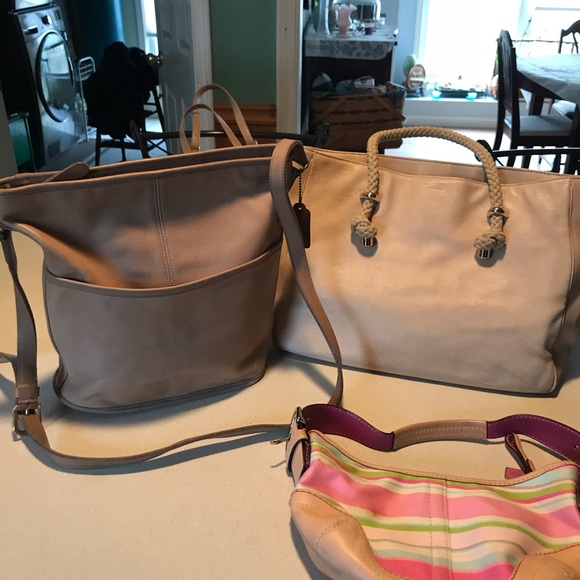 Designer Purse Handbag Lot $250 8 purses - Picture 2 of 8